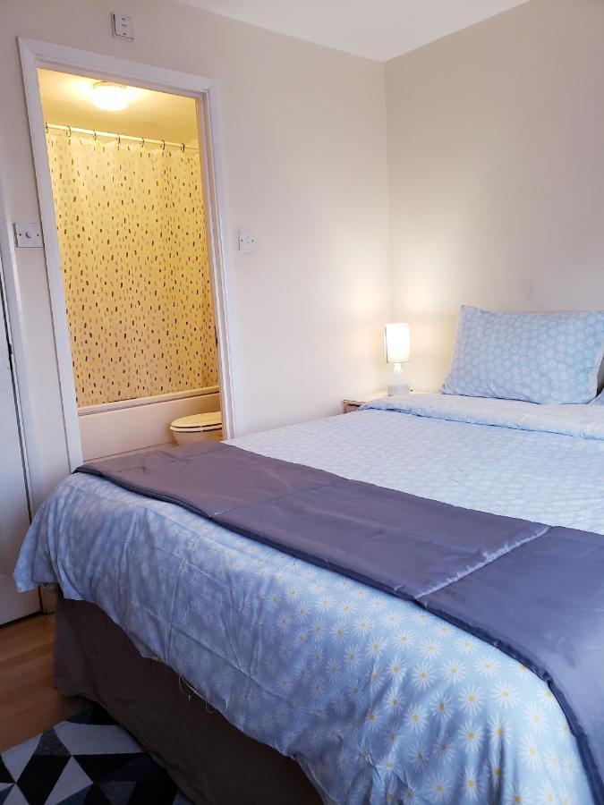 Homestay Ensuite Near Canal *