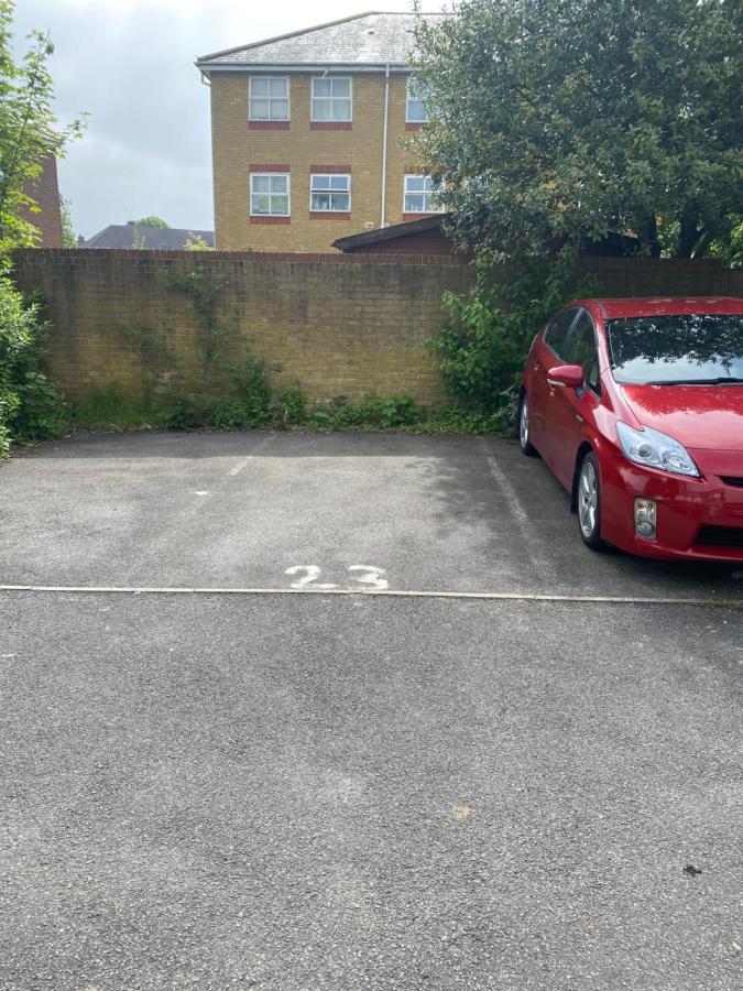 Homestay Ensuite Near Canal Southall